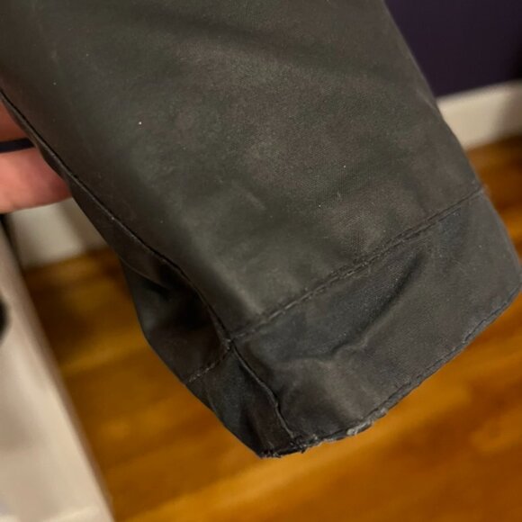 Barbour Beaufort Jacket, Size 40, Navy Blue, with Detachable Hood - Picture 5 of 9